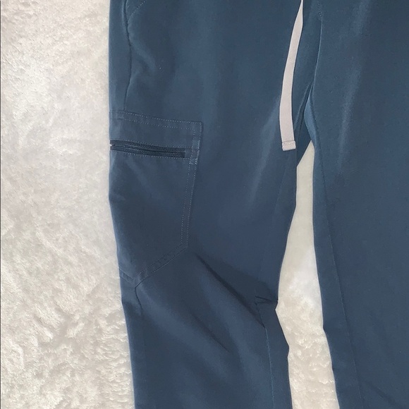 Gently Loved Blue Jogger Scrubs with Drawstring by FIGS - Picture 2 of 10
